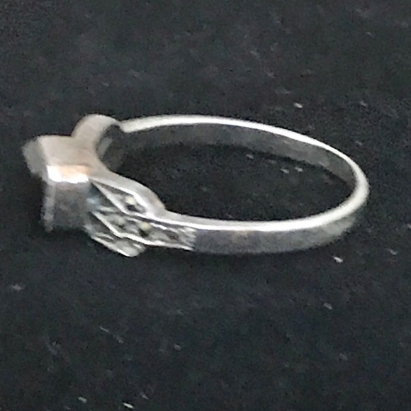 EUC! STERLING SILVER FAUX BLACK STONE - Picture 4 of 5